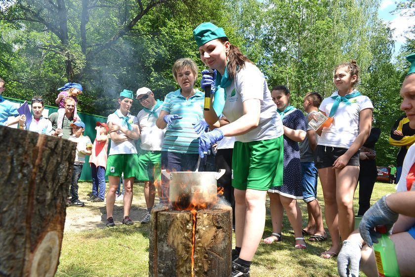 v-les-za-otkryti…pastu-dlya-slona13