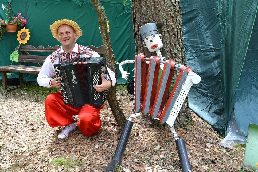 v-les-za-otkryti…pastu-dlya-slona26