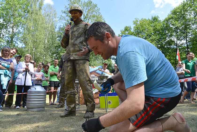 v-les-za-otkryti…pastu-dlya-slona54