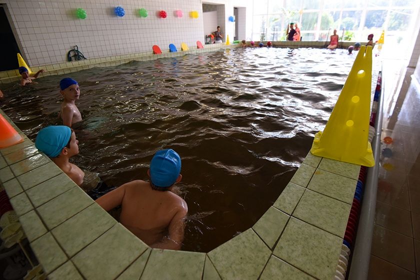 В Гомеле после летней профилактики открылся бассейн гимназии №58