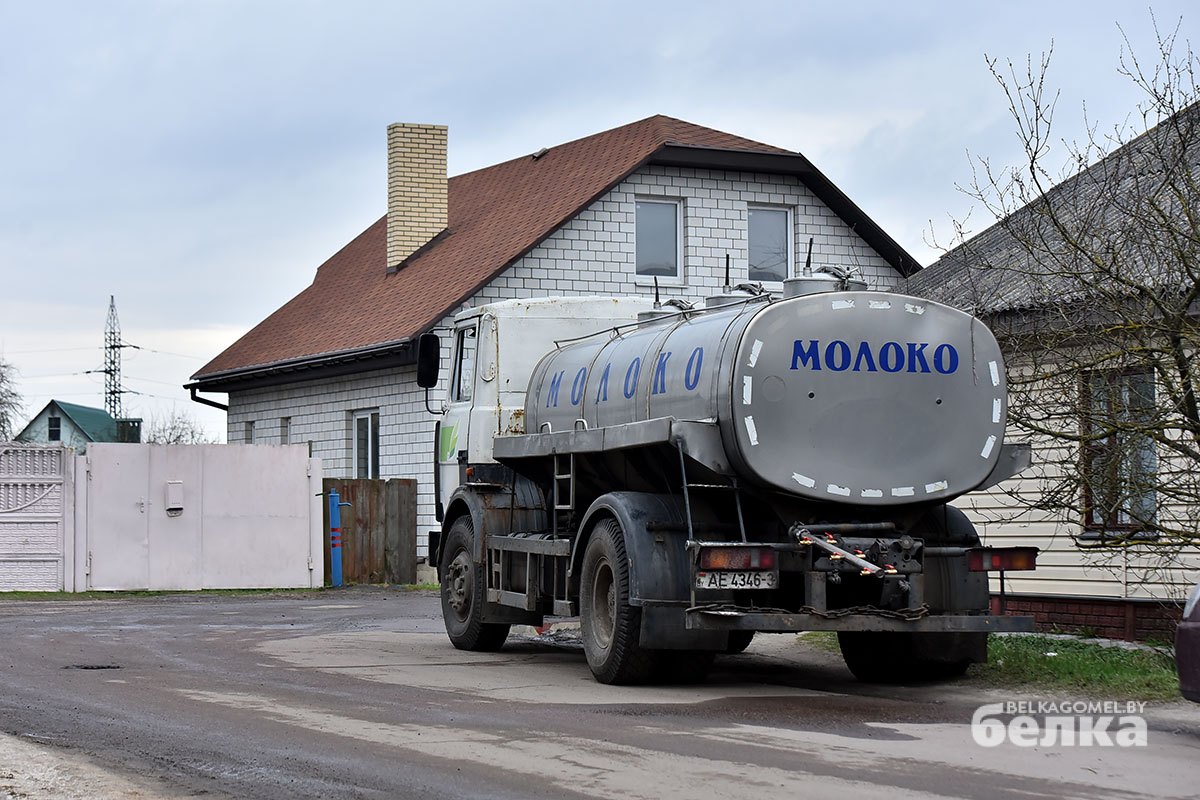 В Монастырьке Гомеля прорвало водопровод. Первые подробности