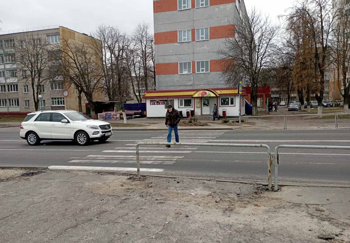 В Гомеле сделали безопаснее переход на Быховском кольце