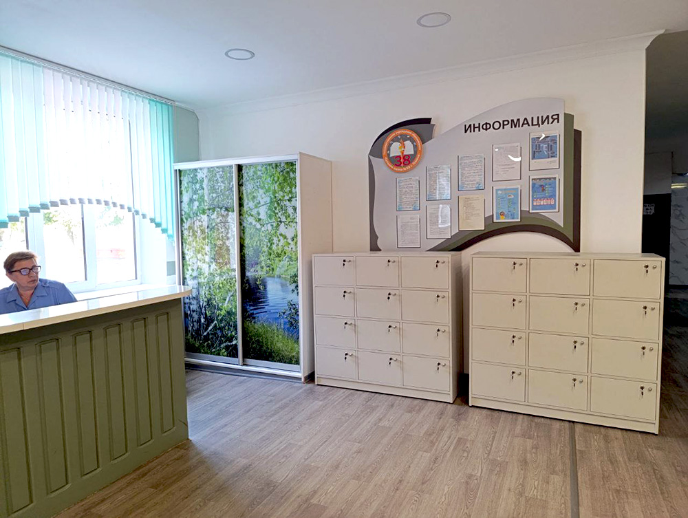 шкафы для хранения смартфонов