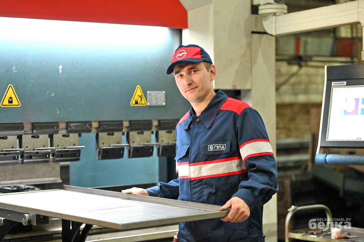 Гомельский завод пусковых двигателей