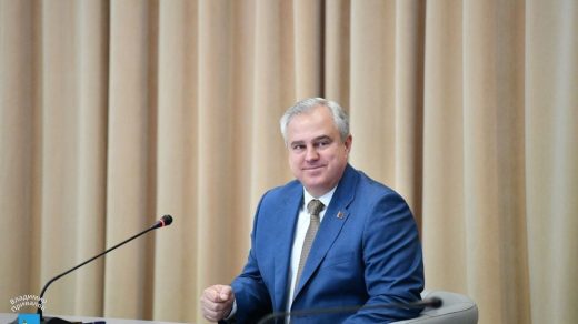 Владимир Привалов